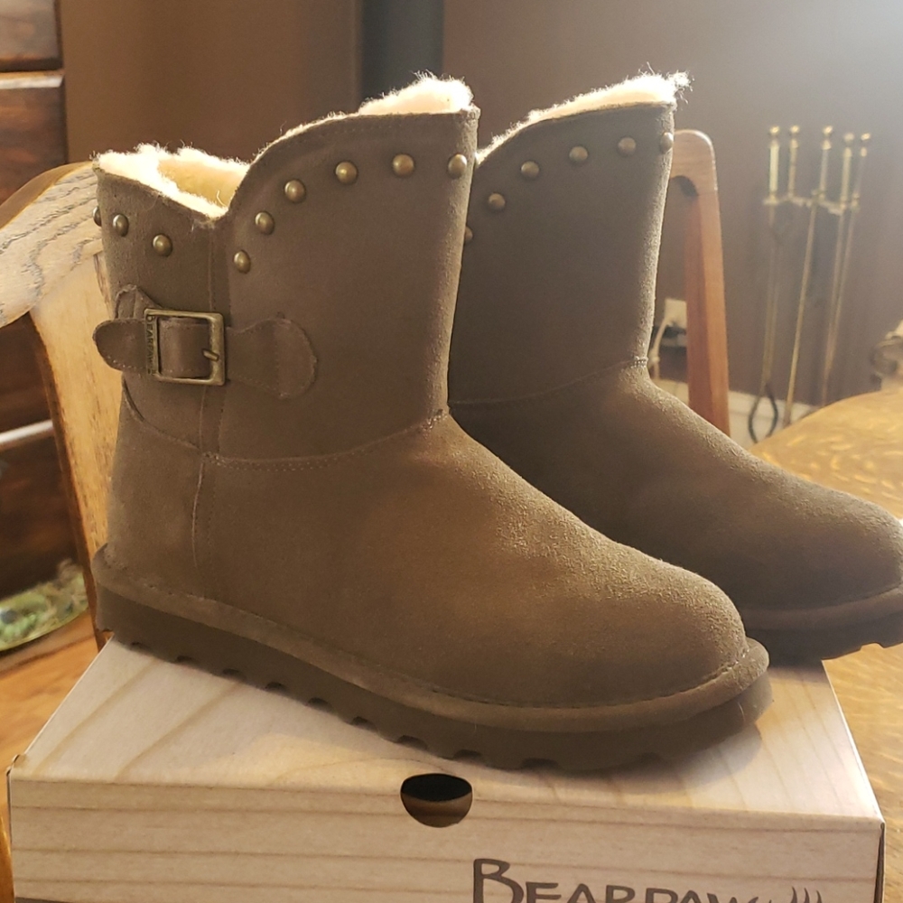 Bearpaw Minnie Boots
